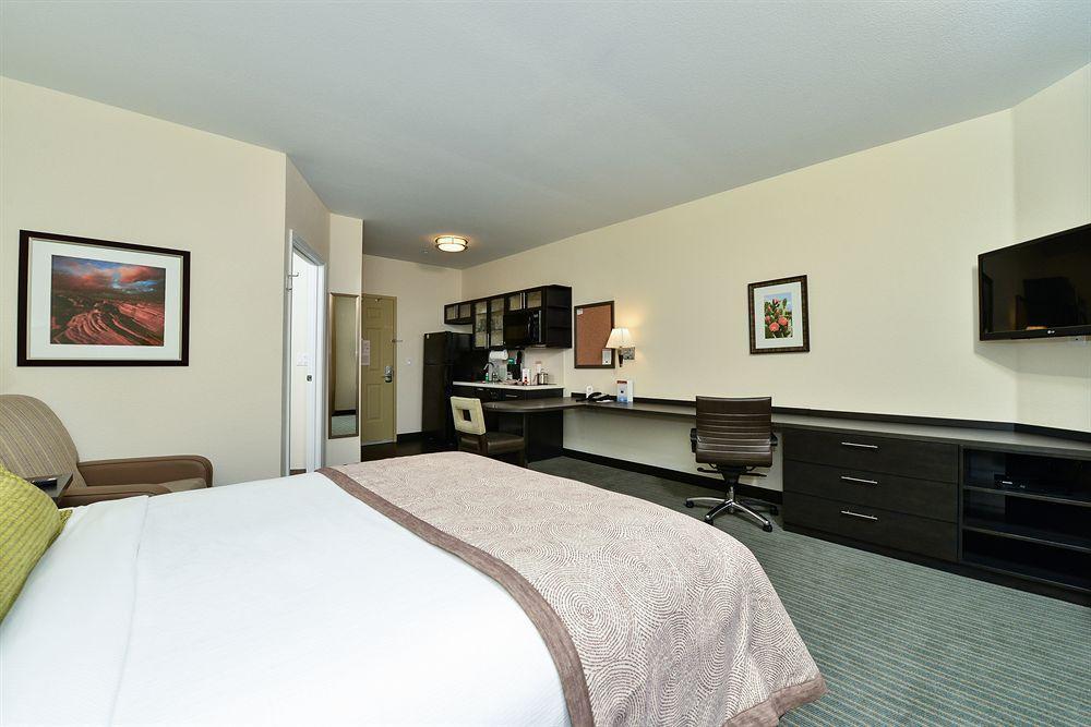 Candlewood Suites Monahans By Ihg Bagian luar foto